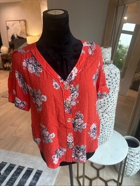 Maeve Red Floral Button-Front Short Sleeve Blouse